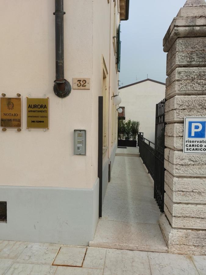 Aurora Appartamenti - A 150M Dall Ospedale Sacro Cuore Negrar Dış mekan fotoğraf